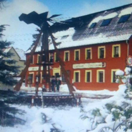 Altes Wirtshaus Foerdergersdorf Bed & Breakfast 萨兰德特 外观 照片