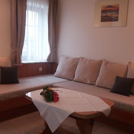 Altes Wirtshaus Foerdergersdorf Bed & Breakfast 萨兰德特 外观 照片
